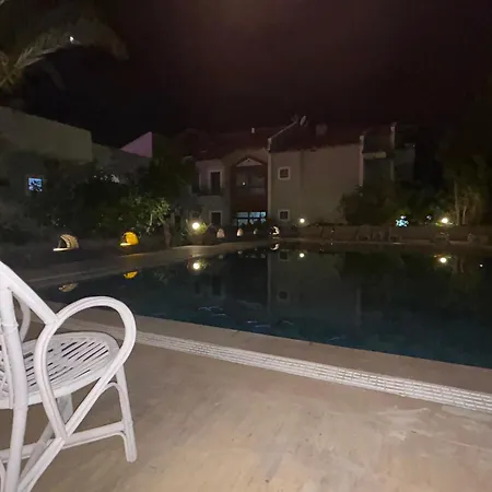 ünlü Otel