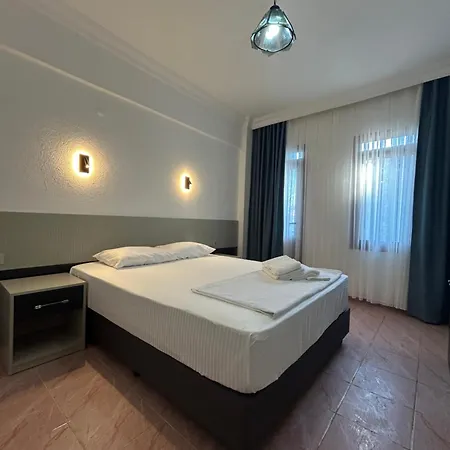 ünlü Fethiye