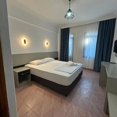 ünlü Fethiye